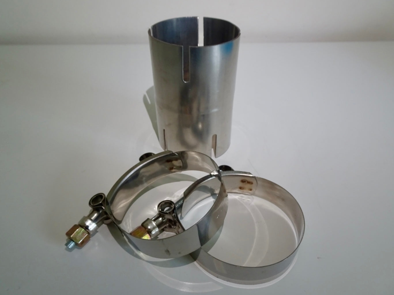 2.5 " Inch Clamp On Stainless Exhaust Pipe Joiner Connector Sleeve UNIVERSAL