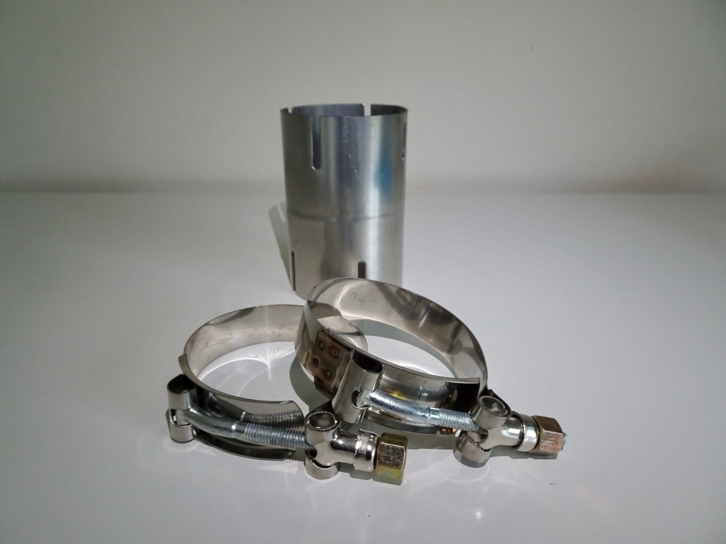 2.5 " Inch Clamp On Stainless Exhaust Pipe Joiner Connector Sleeve UNIVERSAL