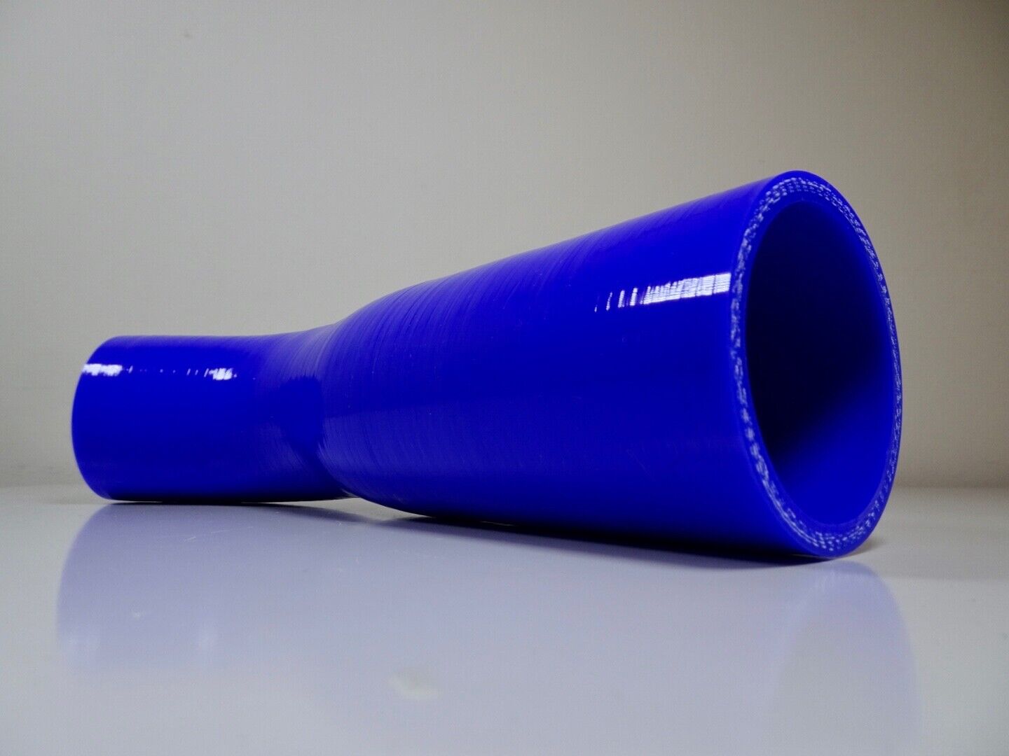Ford Focus ST ST225 XR5 Blue Induction Crossover Pipe to Turbo 7-ply Silicone Hose